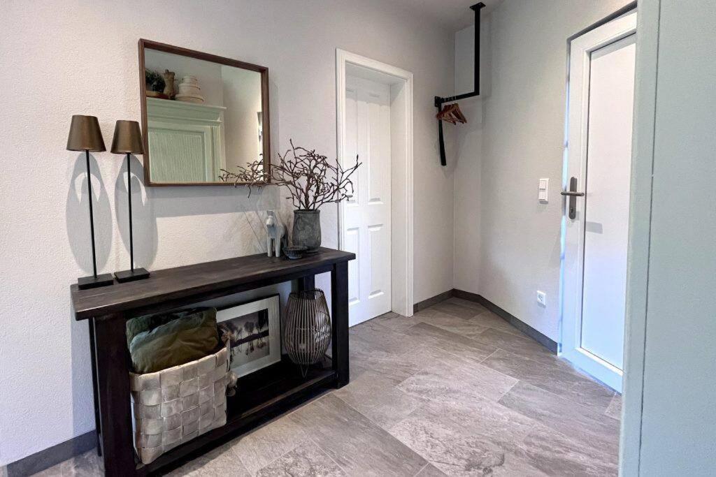 Ferienwohnung Seckenheim - Stilvoll Uebernachten Zwischen Mannheim Und Heidelberg Ideal Fuer Kurztrips Ngoại thất bức ảnh